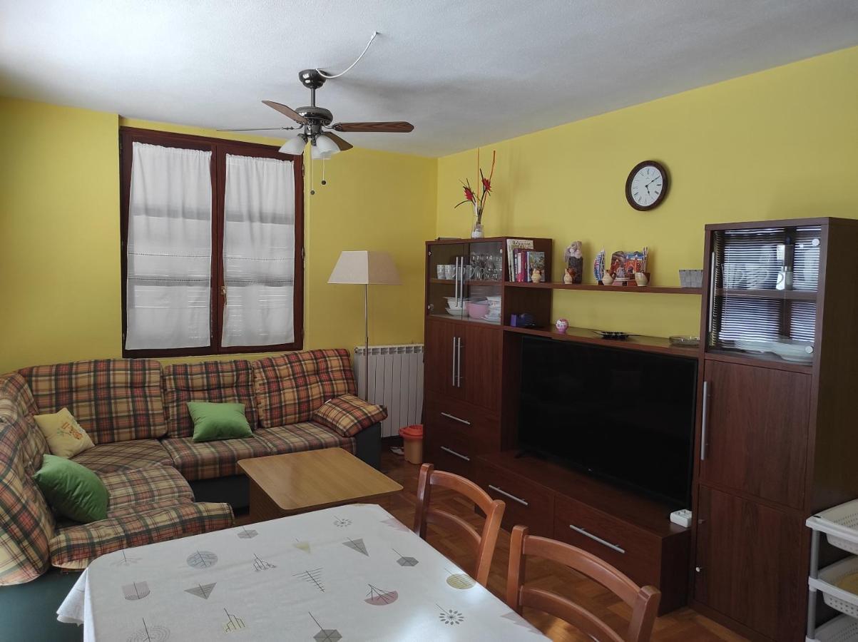 Apartamento Parque Europa Ezcaray Dış mekan fotoğraf