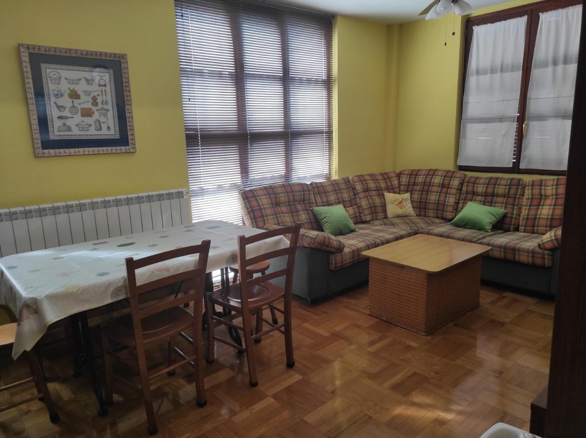 Apartamento Parque Europa Ezcaray Dış mekan fotoğraf